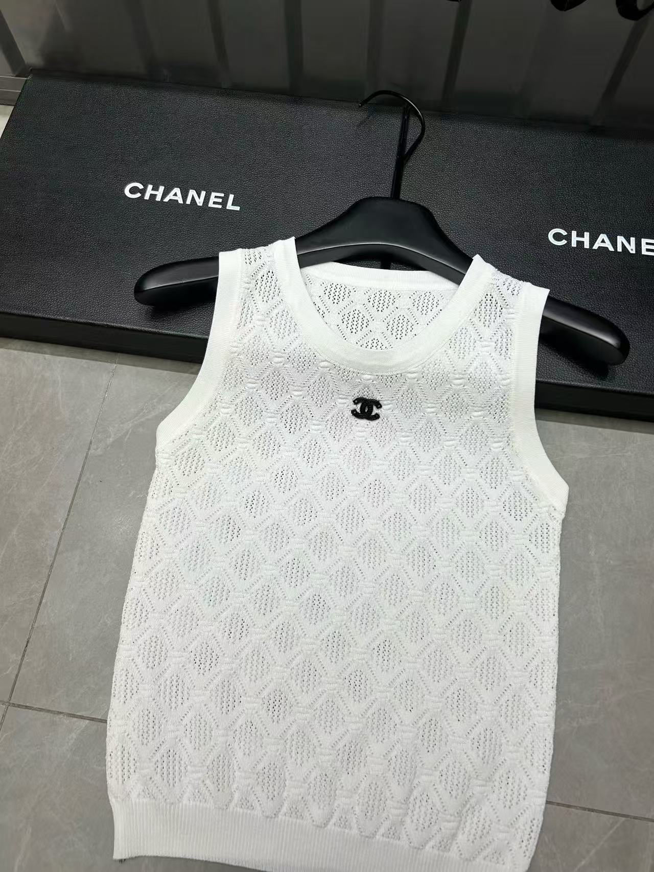 CHANE1 ダブルCウールベスト【 50％割引+送料無料】