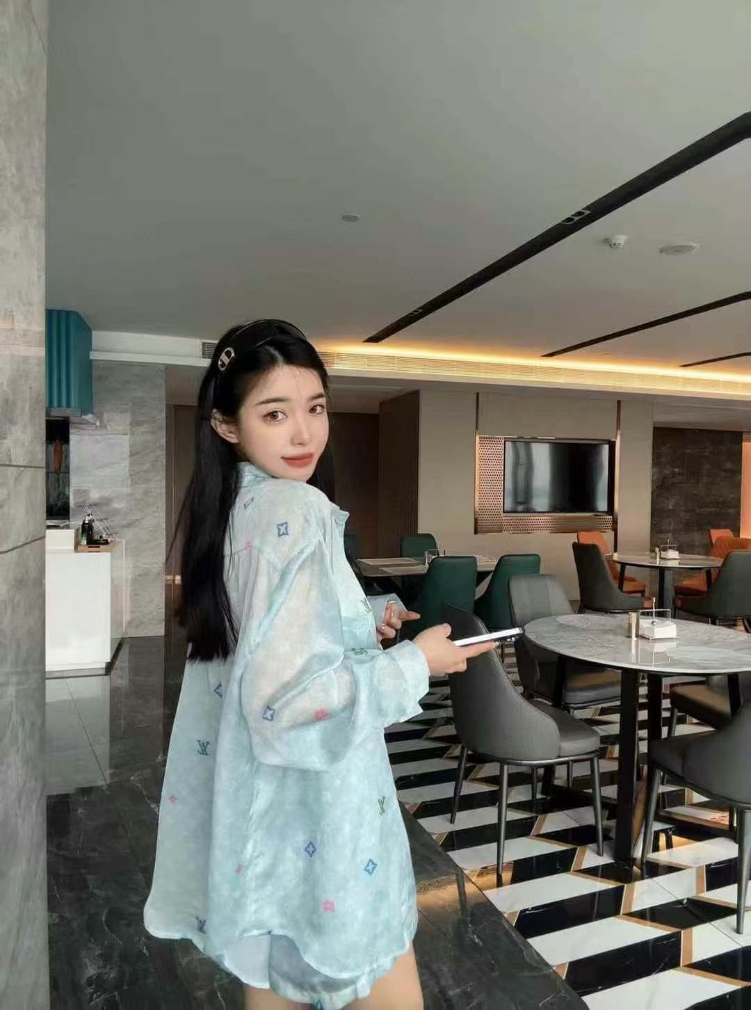 LVロゴ日焼け止めカジュアルスーツ【 50％割引+送料無料】