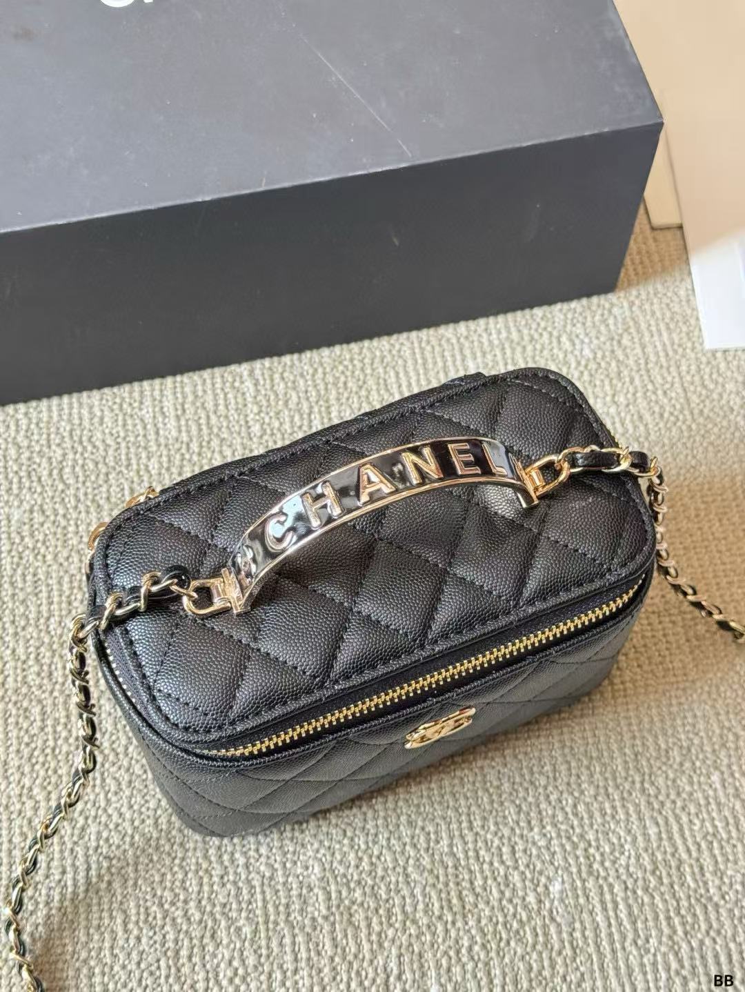 CHANE1 チェーンボックスショルダークロスボディバッグ【 50％割引+送料無料】