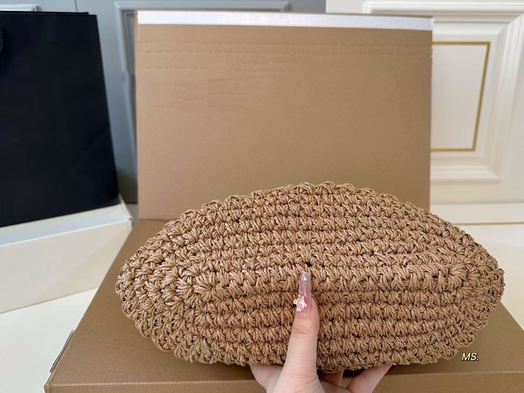 YSL ストロービーチバッグ【 50％割引+送料無料】