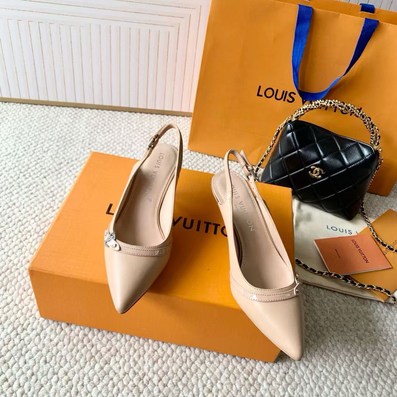 LV 高品質ポインテッドハイヒール【50％割引+送料無料】