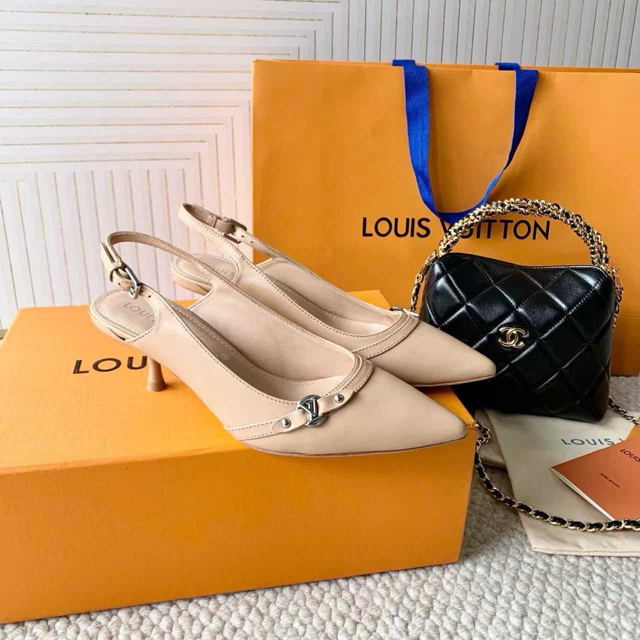 LV 高品質ポインテッドハイヒール【50％割引+送料無料】