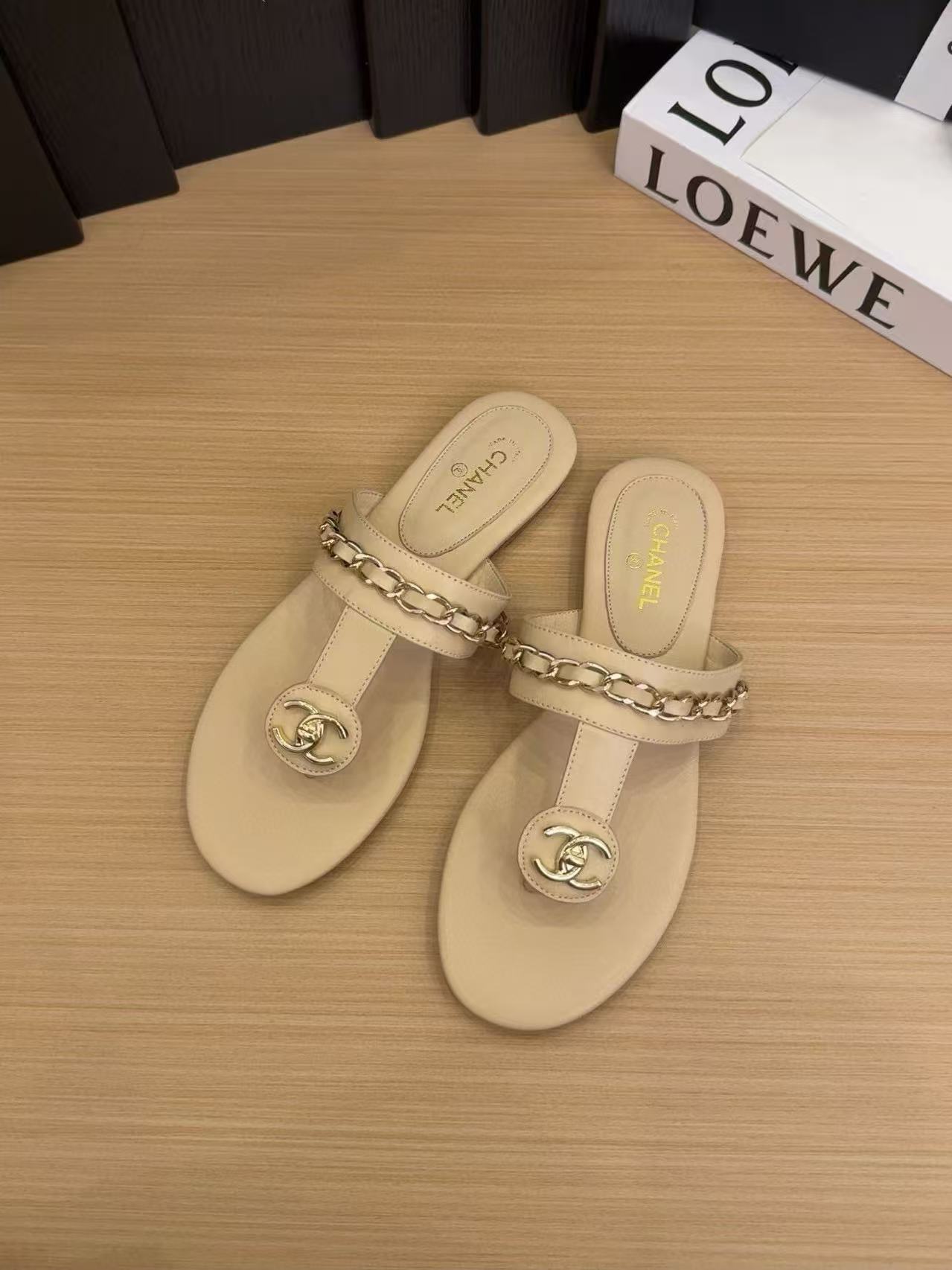 CHANE1 高品質チェーンシープスキンスリッパ【50％割引+送料無料】