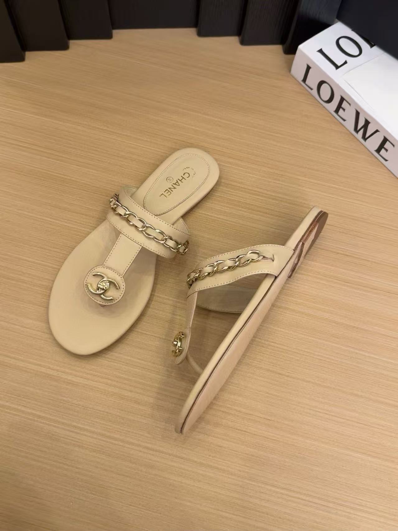 CHANE1 高品質チェーンシープスキンスリッパ【50％割引+送料無料】