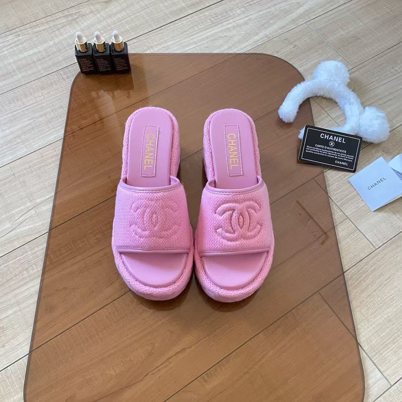 CHANE1 ダブルC 厚底ウェッジヒール【50％割引+送料無料】