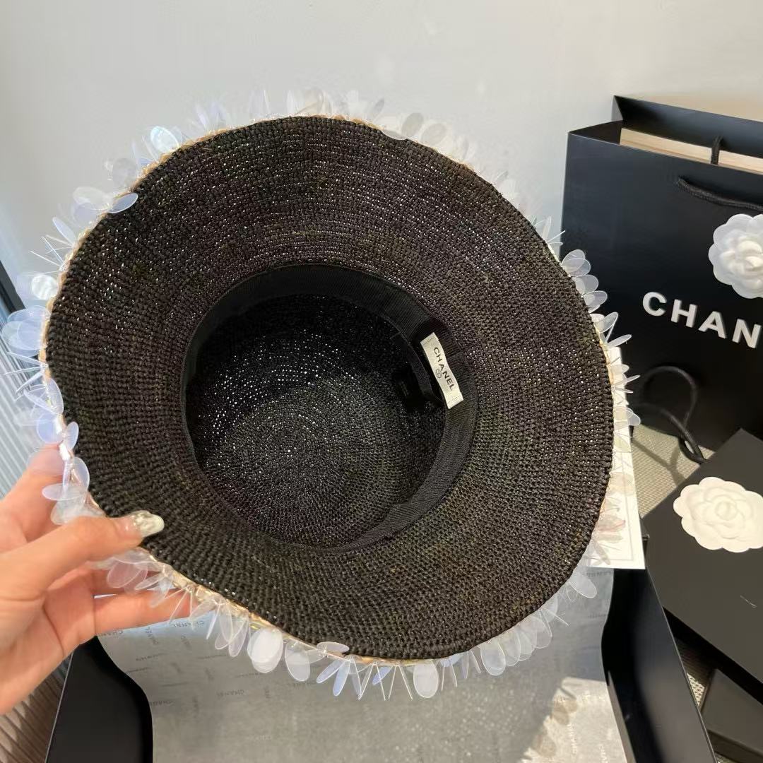 CHANE1 ラフィアハット ブローチ付き【 50％割引+送料無料】