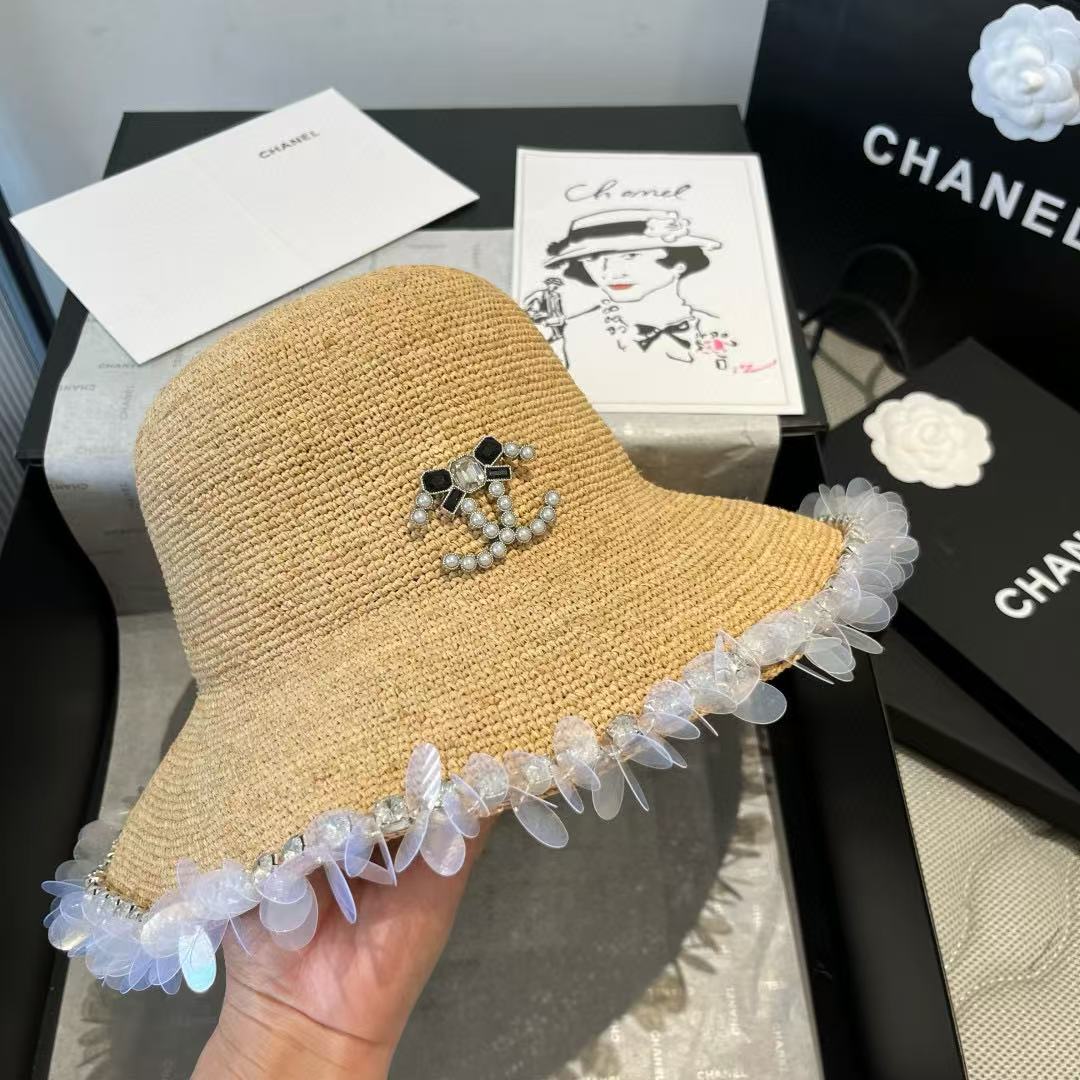 CHANE1 ラフィアハット ブローチ付き【 50％割引+送料無料】