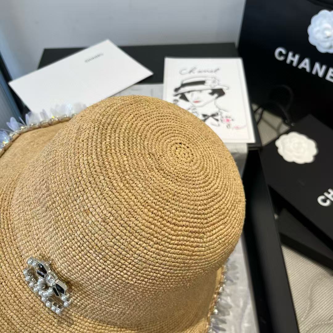 CHANE1 ラフィアハット ブローチ付き【 50％割引+送料無料】