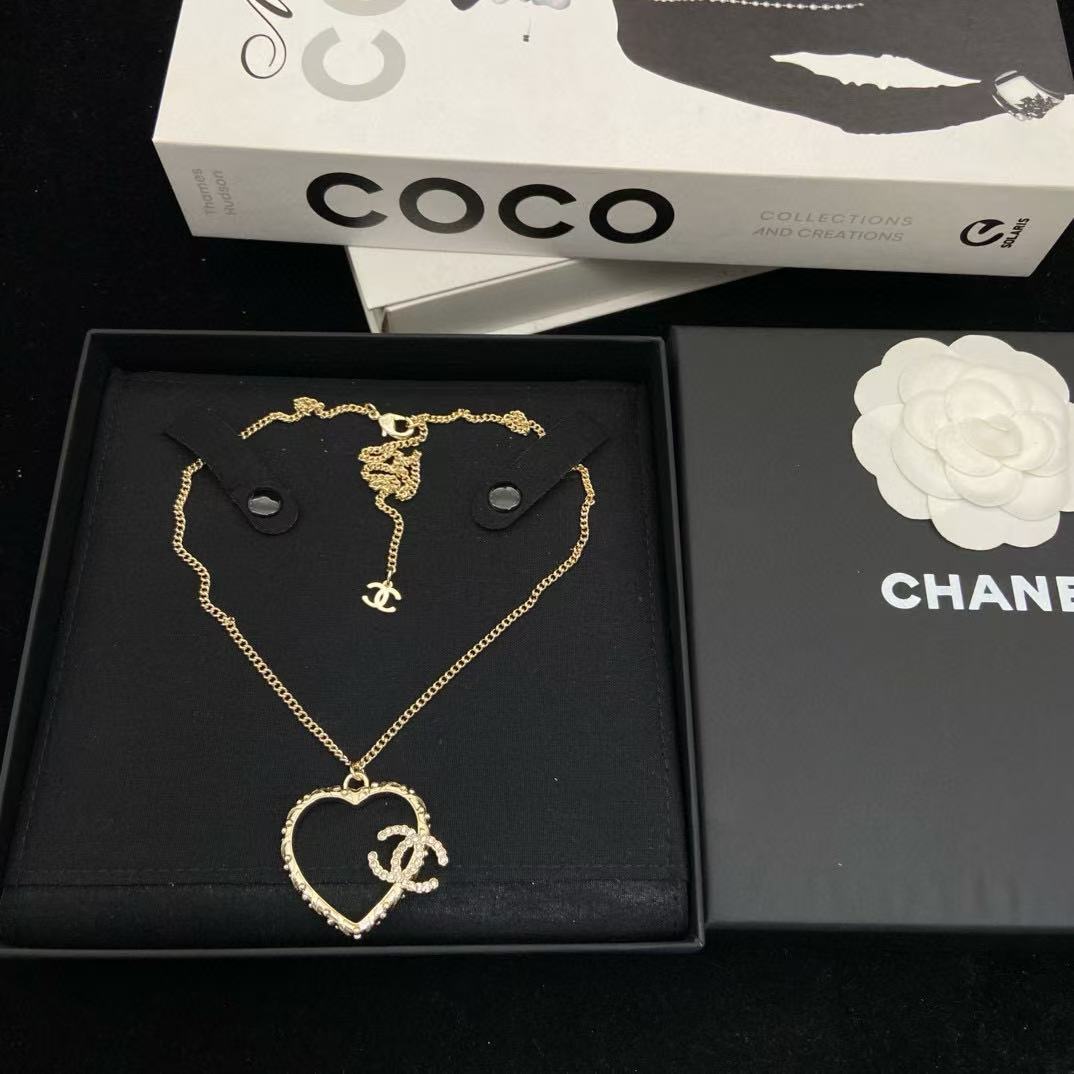 CHANE1 ピーチハート ダブルCネックレス【 50％割引+送料無料】