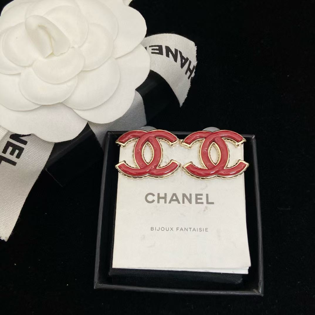 CHANE1 ダブル C レッド スタッド ピアス【 50％割引+送料無料】