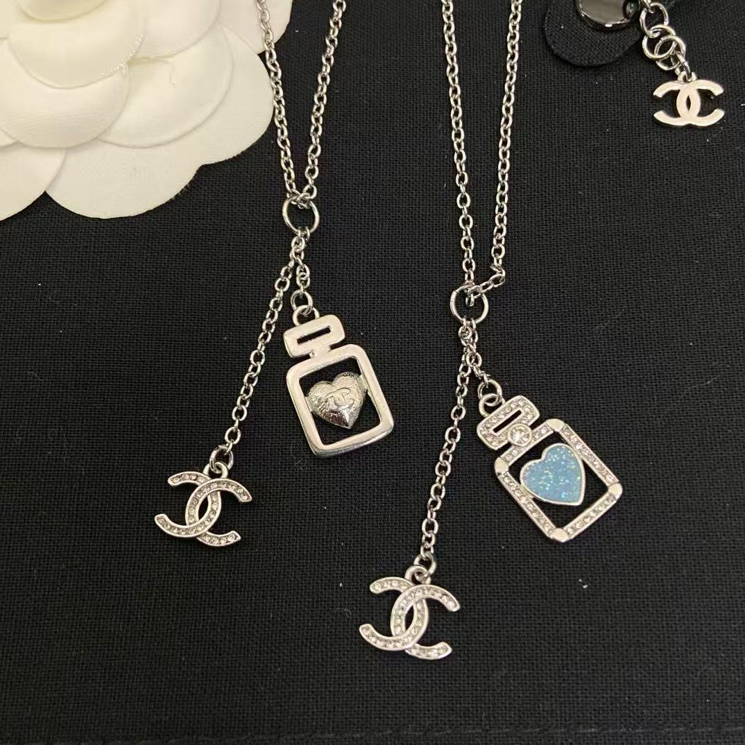 CHANE1 ブルーハート ダブルC ダイヤモンドネックレス【 50％割引+送料無料】