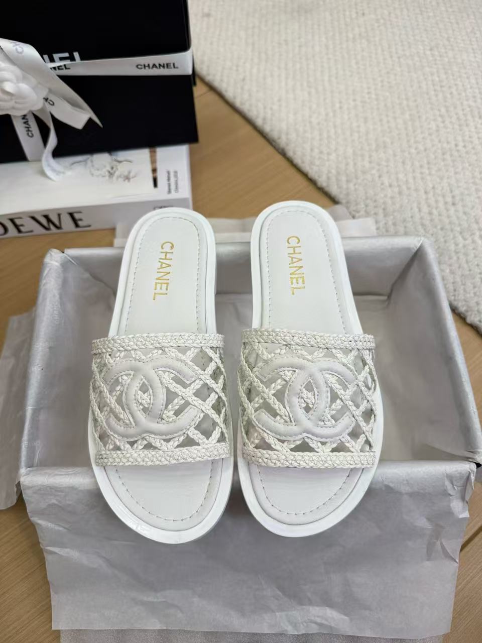CHANE1 高品質ダブルC中空スリッパ【50％割引+送料無料】