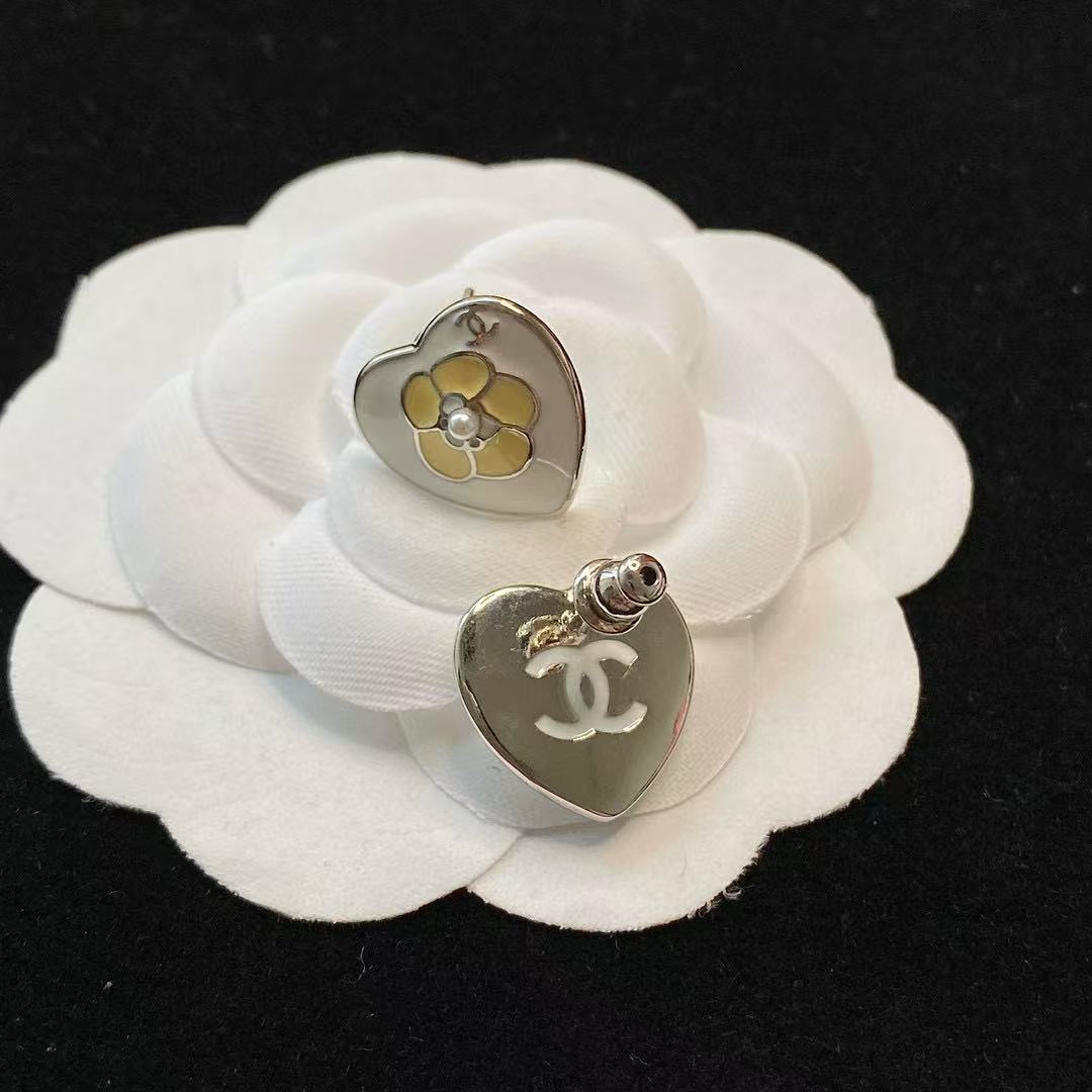 CHANE1 ピーチハート カメリア オイルドロップ イヤリング【 50％割引+送料無料】