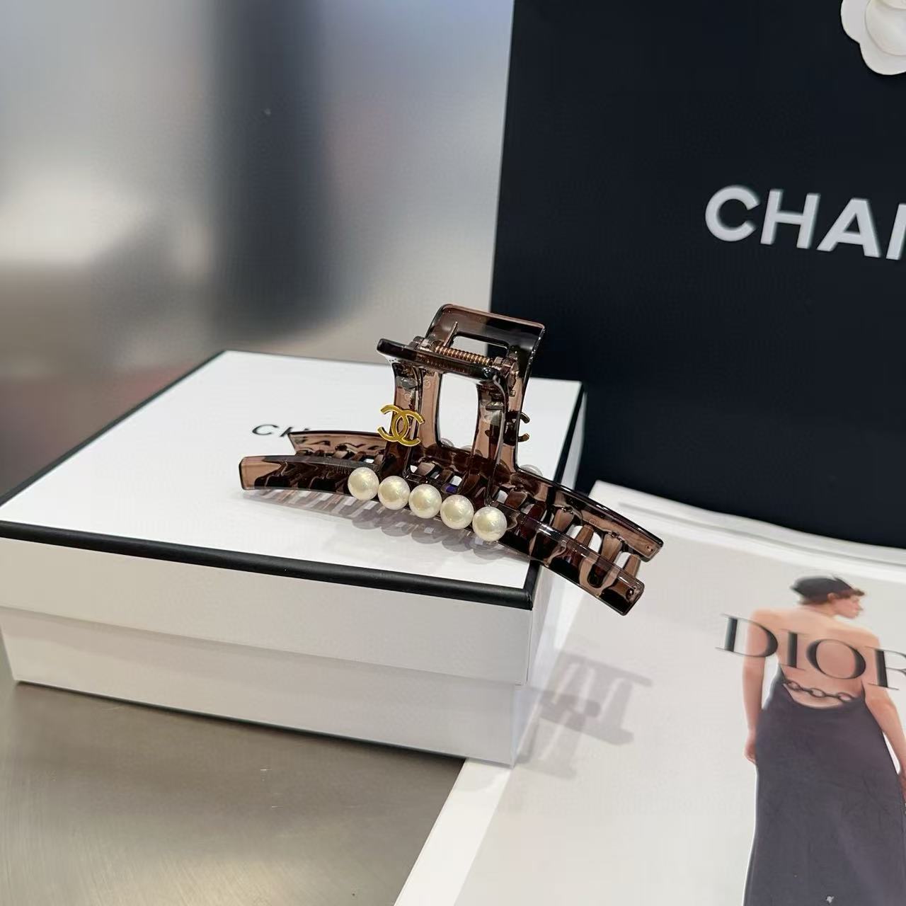 CHANE1 高品質パールクリップ【 50％割引+送料無料】