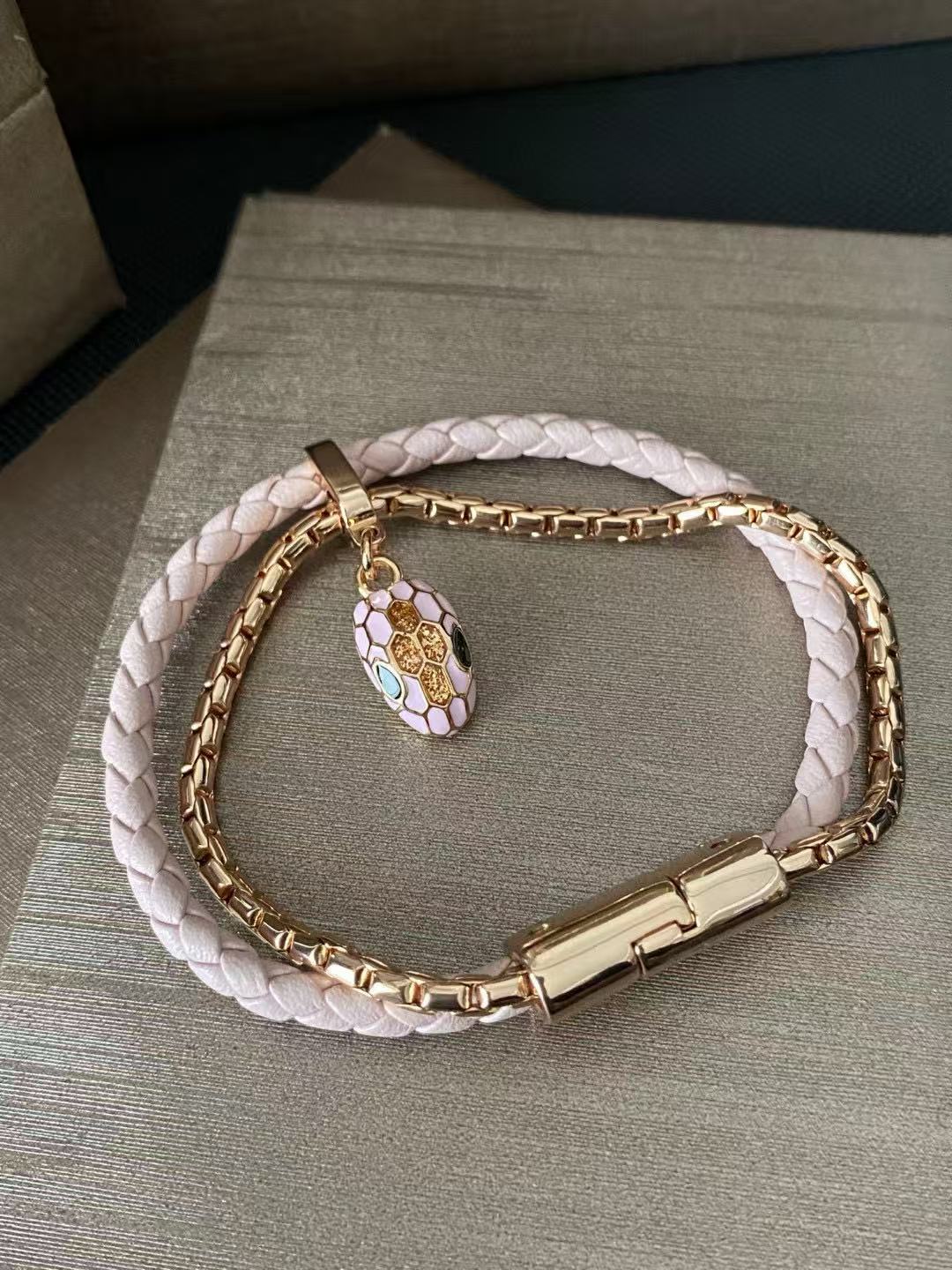 BVLGAR1 スネークヘッド ダブルレイヤー ブレスレット【 50％割引+送料無料】