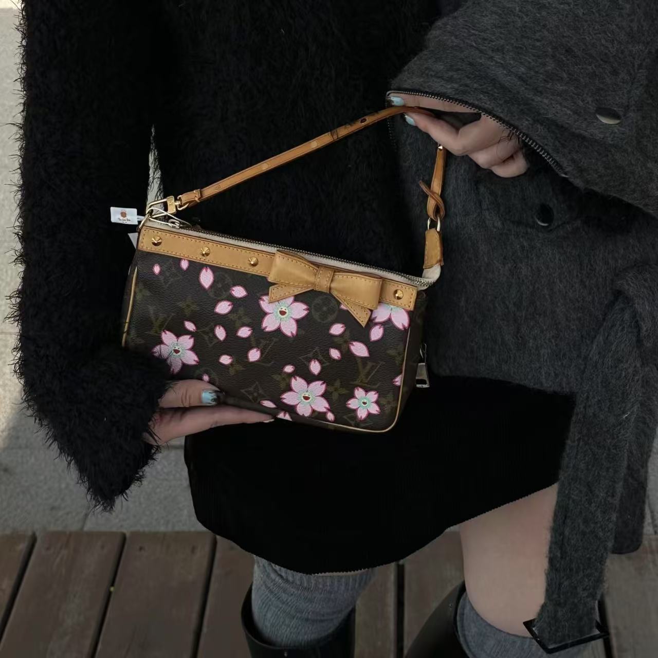 LVプリントチェーンアンダーアームバッグ【 50％割引+送料無料】