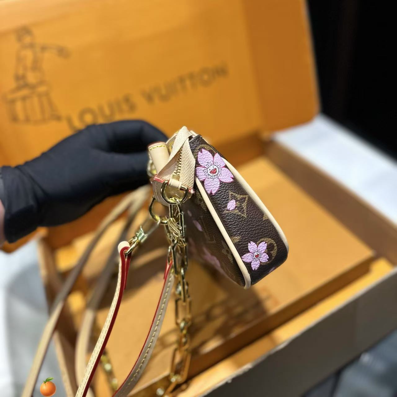 LVプリントチェーンアンダーアームバッグ【 50％割引+送料無料】