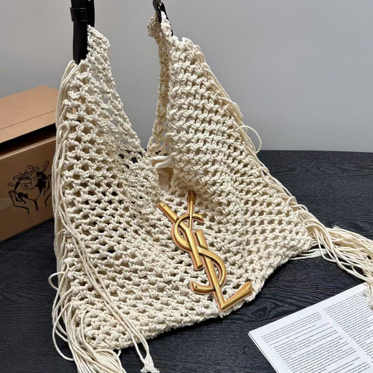 YSL タッセル ストローバッグ【 50％割引+送料無料】