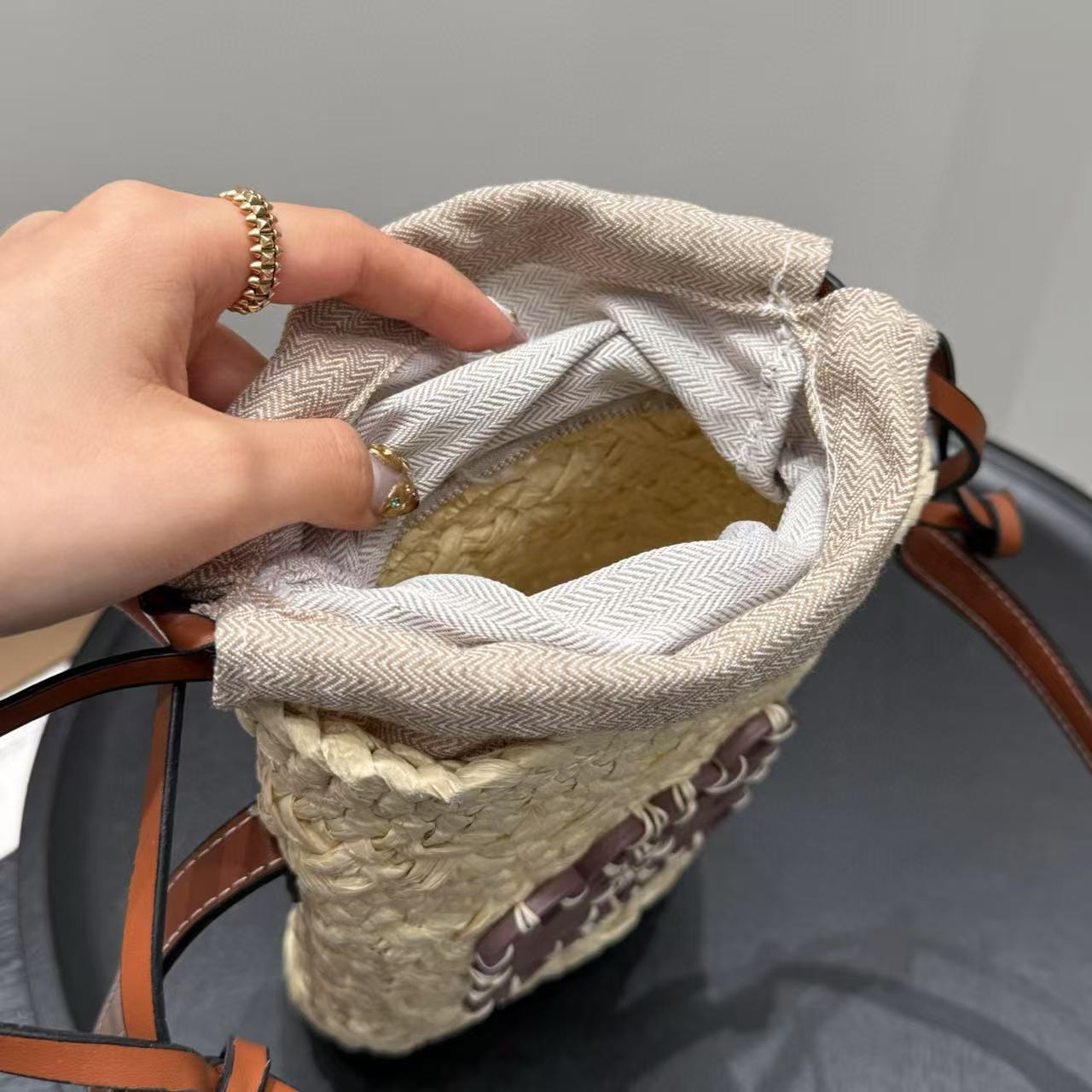 YSL ストローバケットバッグ【 50％割引+送料無料】