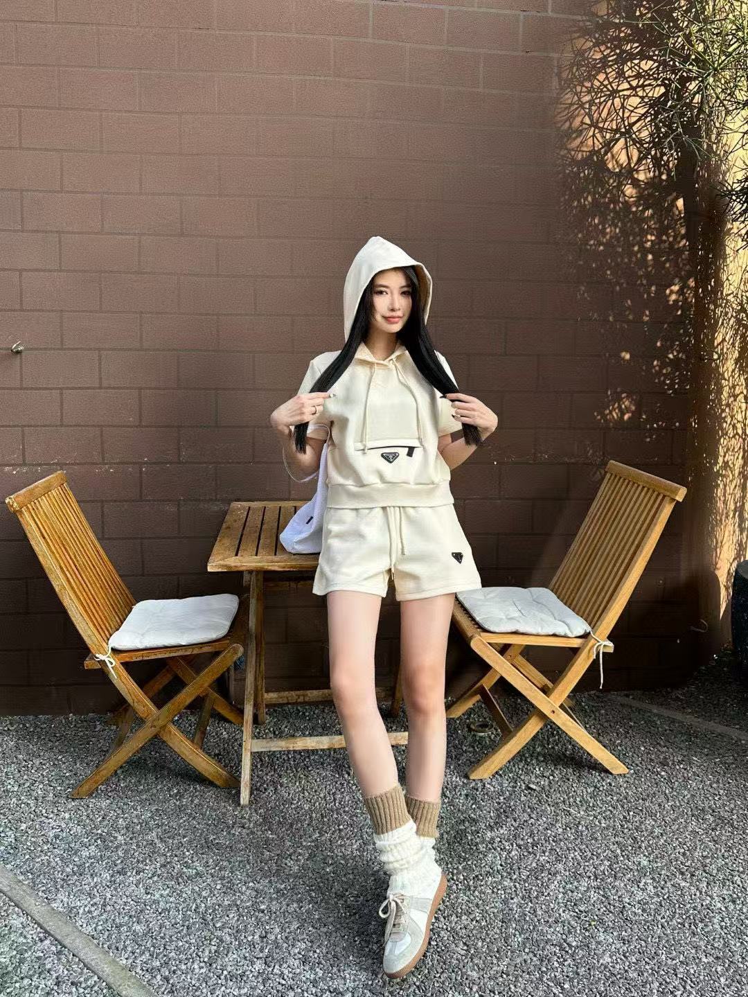 PR4DA 三角ロゴフード付きカジュアル2点セット【 50％割引+送料無料】