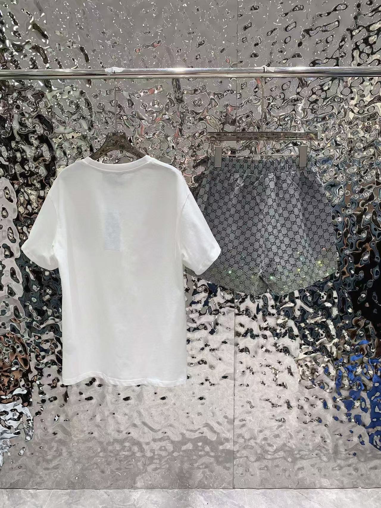 GUCC1 ポケットTシャツ+スカート ツーピースセット【 50％割引+送料無料】