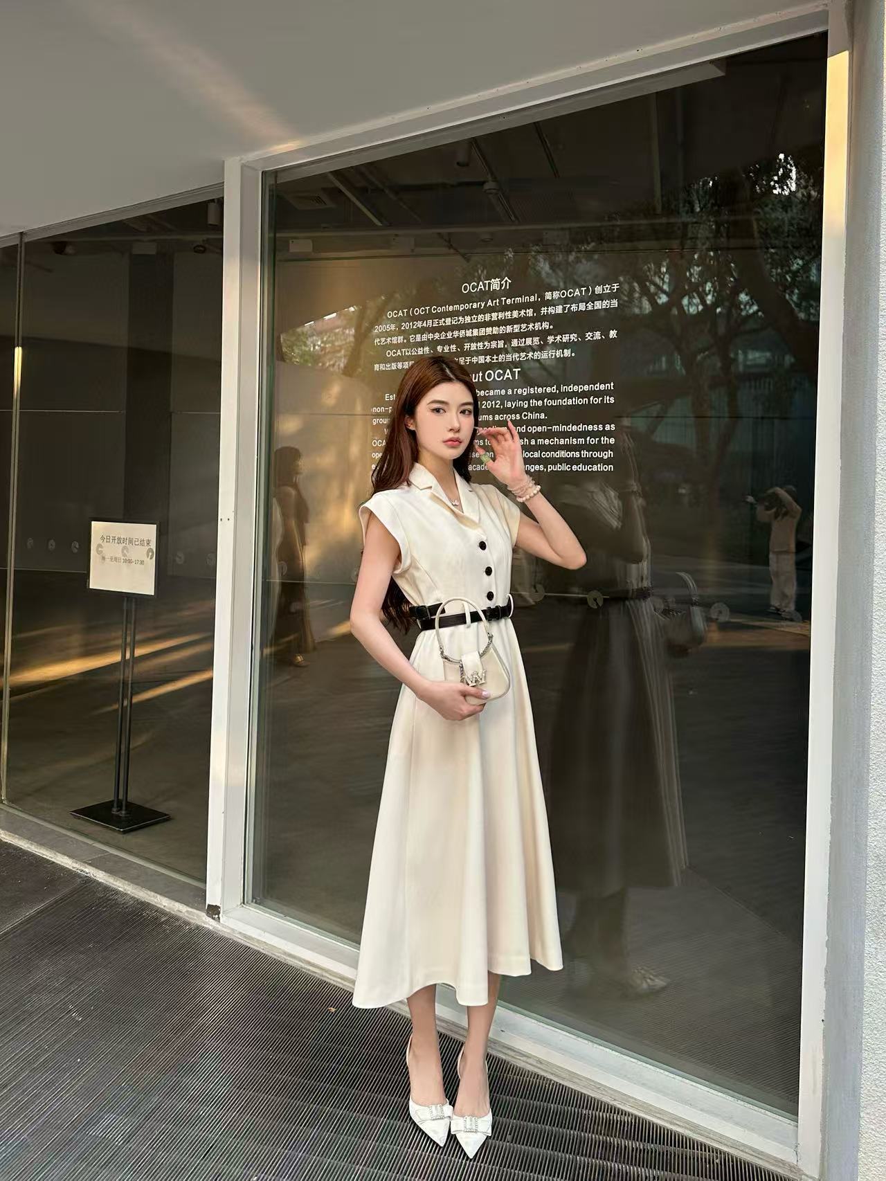 DI0R フライングスリーブベルト付きワンピース【 50％割引+送料無料】