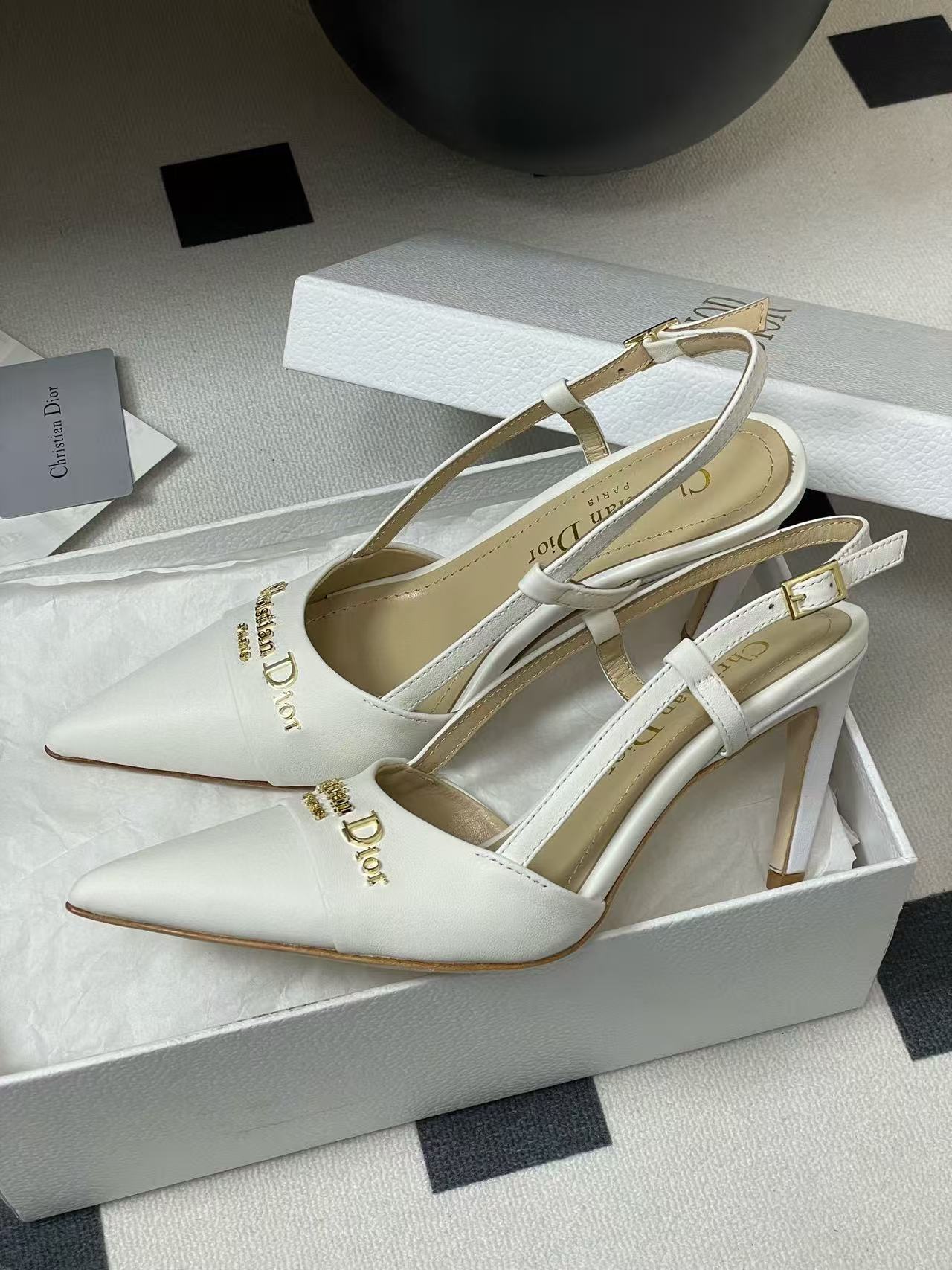 DI0R 高品質レザー ポインテッドトゥ ハイヒール【50％割引+送料無料】