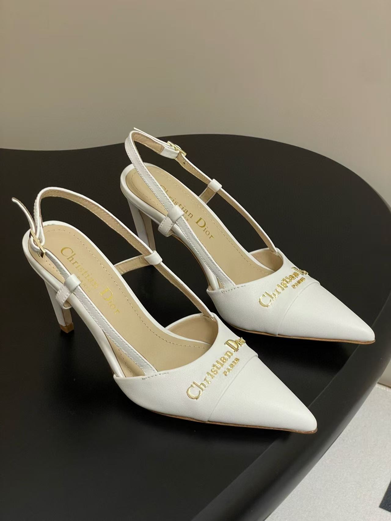 DI0R 高品質レザー ポインテッドトゥ ハイヒール【50％割引+送料無料】