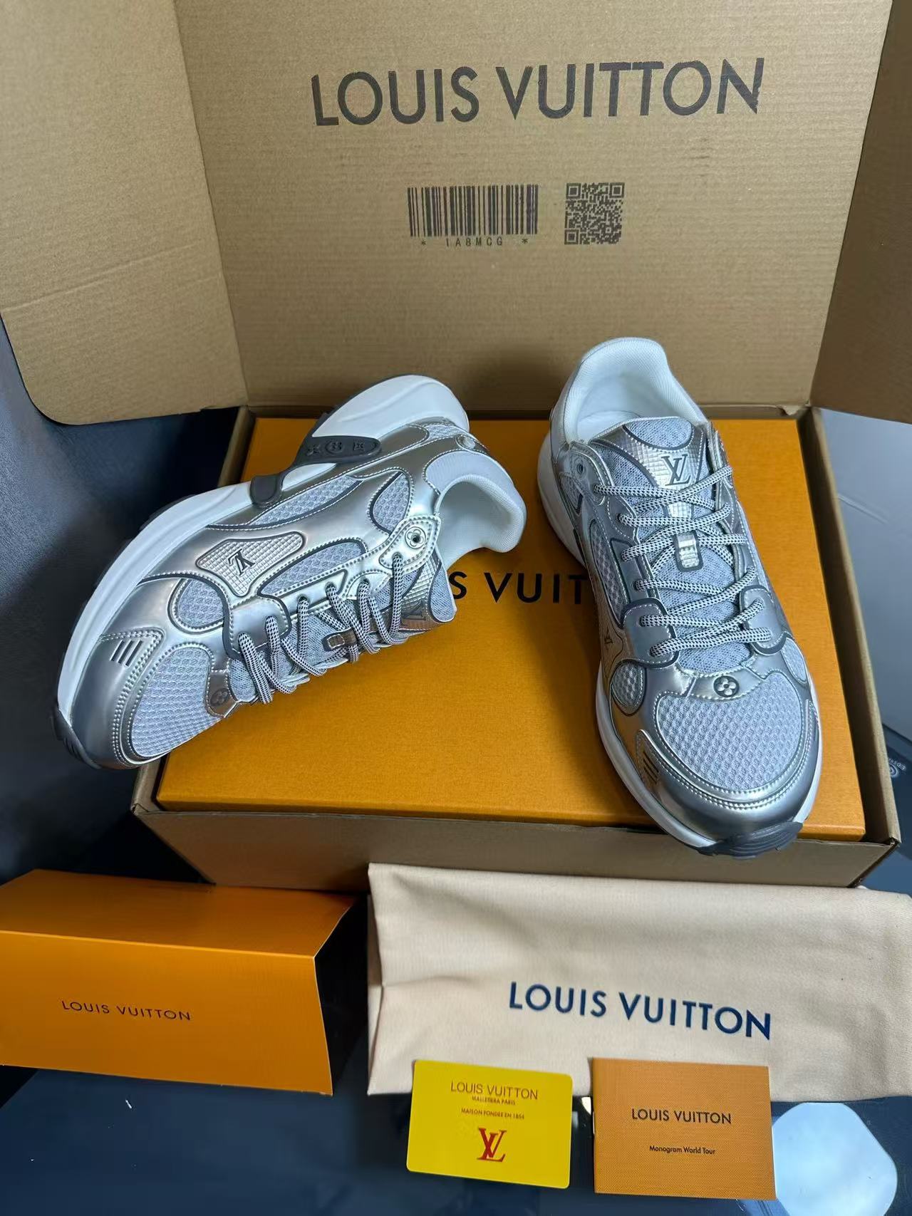 LVの高品質カジュアルシューズ【50％割引+送料無料】