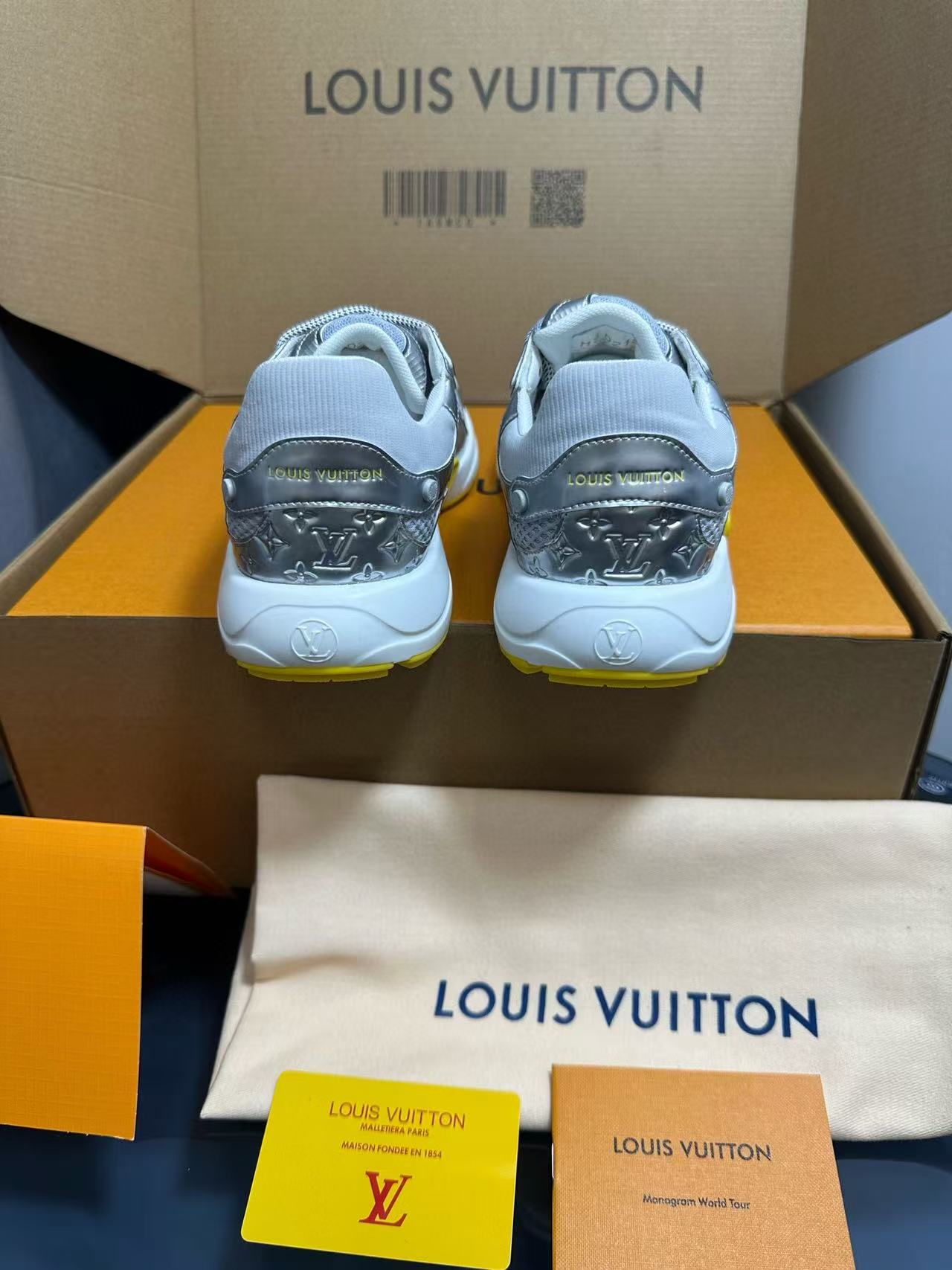 LVの高品質カジュアルシューズ【50％割引+送料無料】