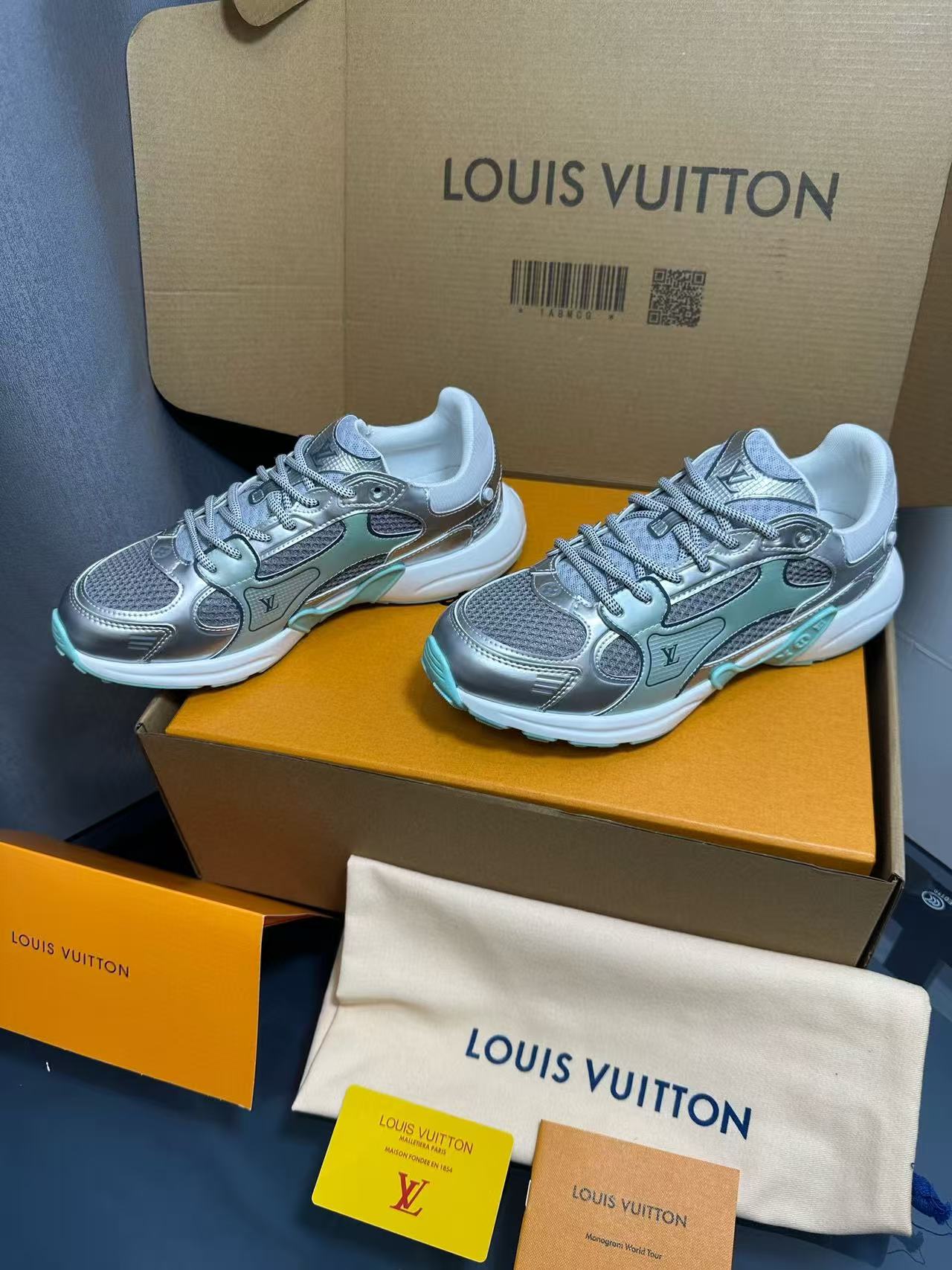 LVの高品質カジュアルシューズ【50％割引+送料無料】