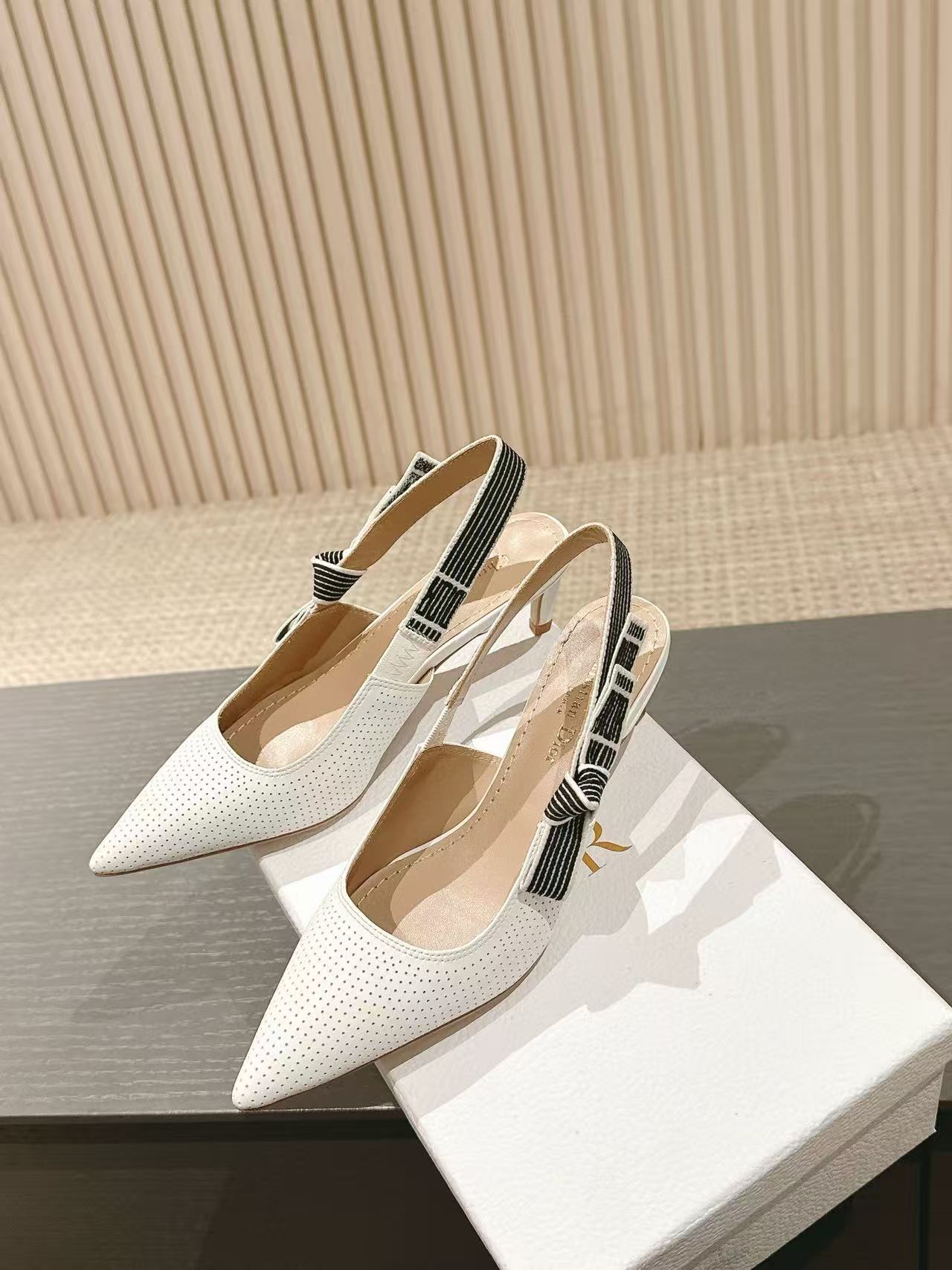 DI0R 高品質ウェビングサンダル【50％割引+送料無料】