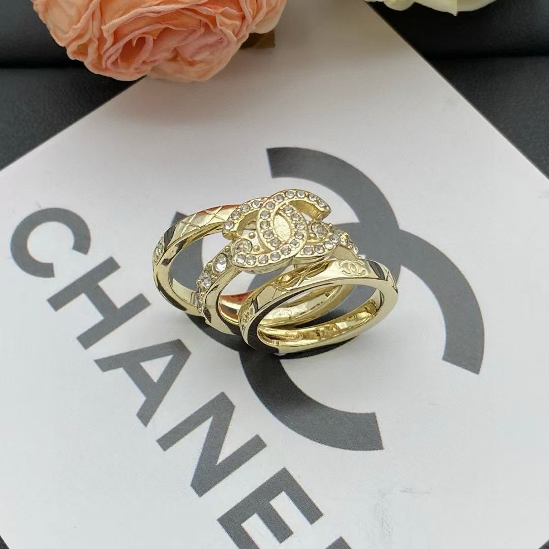 CHANE1 ダブルC スリーサークルリング【 50％割引+送料無料】