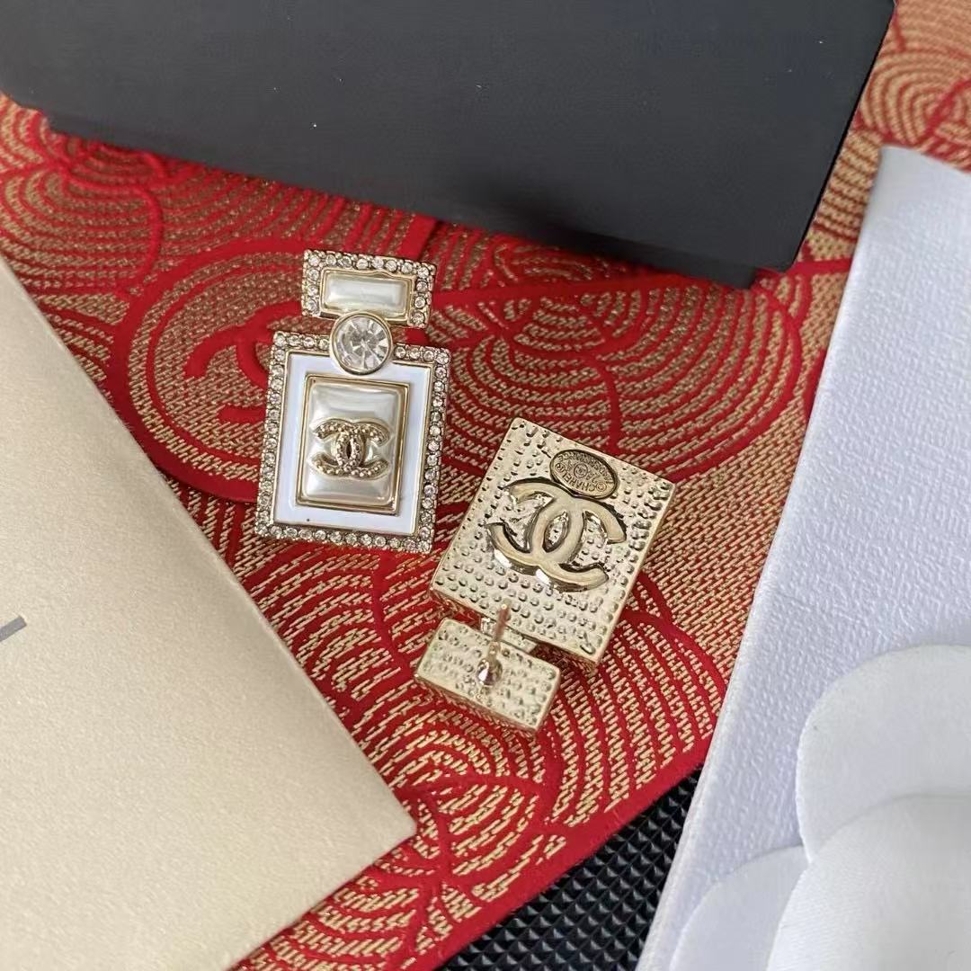 CHANE1 香水瓶イヤリング【 50％割引+送料無料】