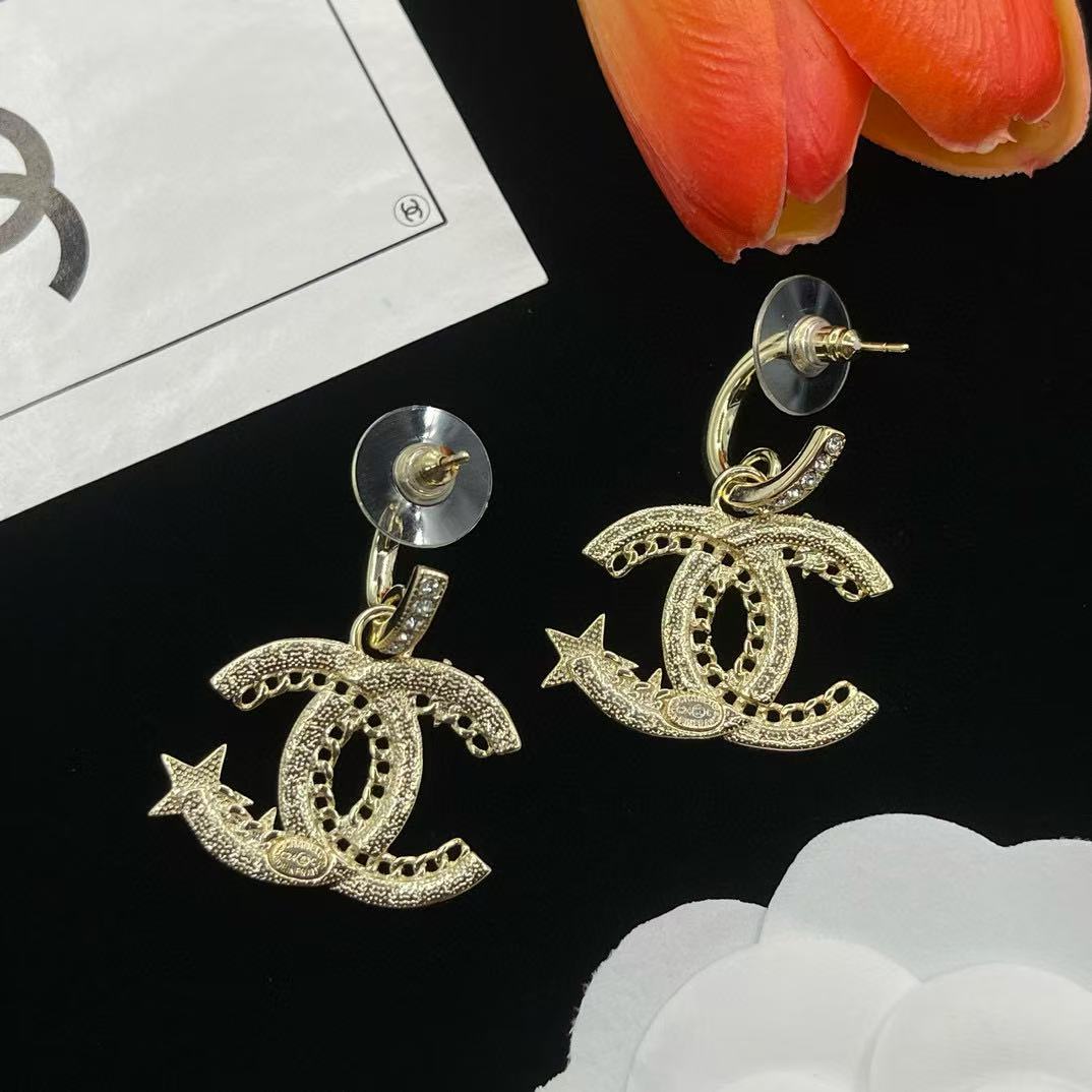 CHANE1 五芒星イヤリング【 50％割引+送料無料】