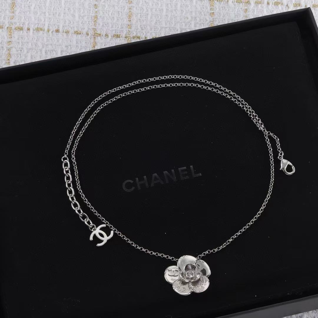 CHANE1 カメリアネックレス【 50％割引+送料無料】