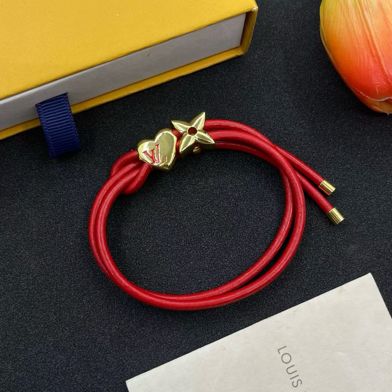 LVハートクローバーブレスレット【 50％割引+送料無料】