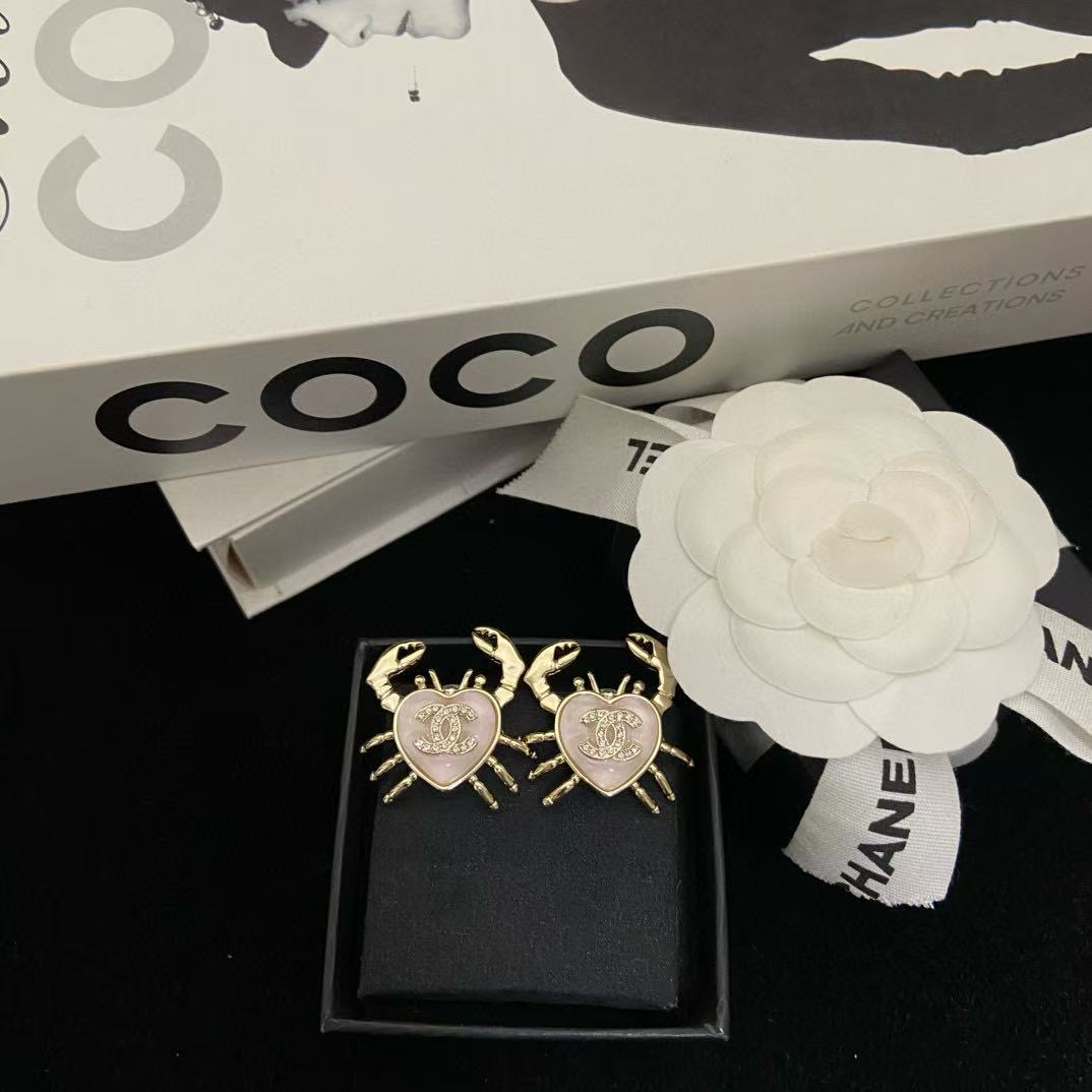 CHANE1 カニ ピアス【 50％割引+送料無料】