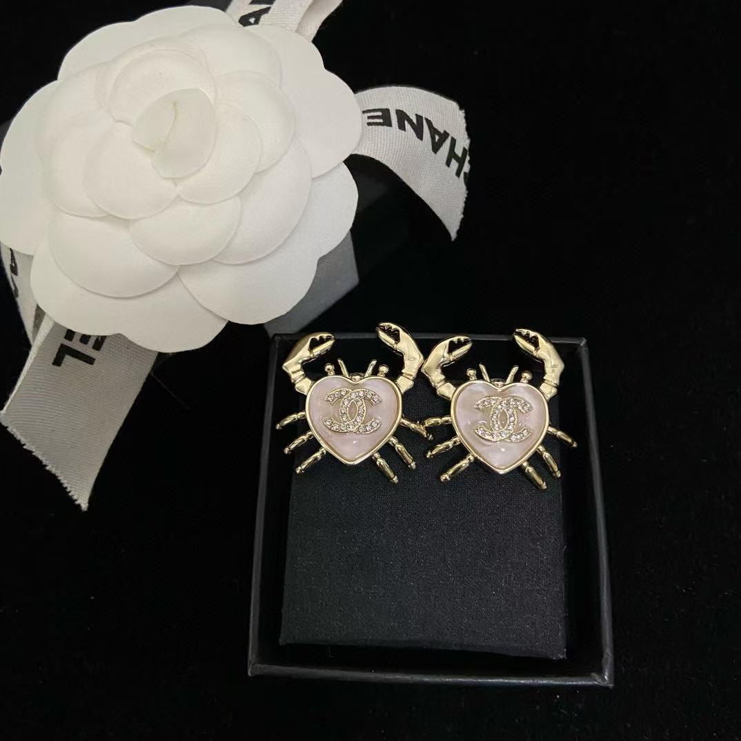 CHANE1 カニ ピアス【 50％割引+送料無料】