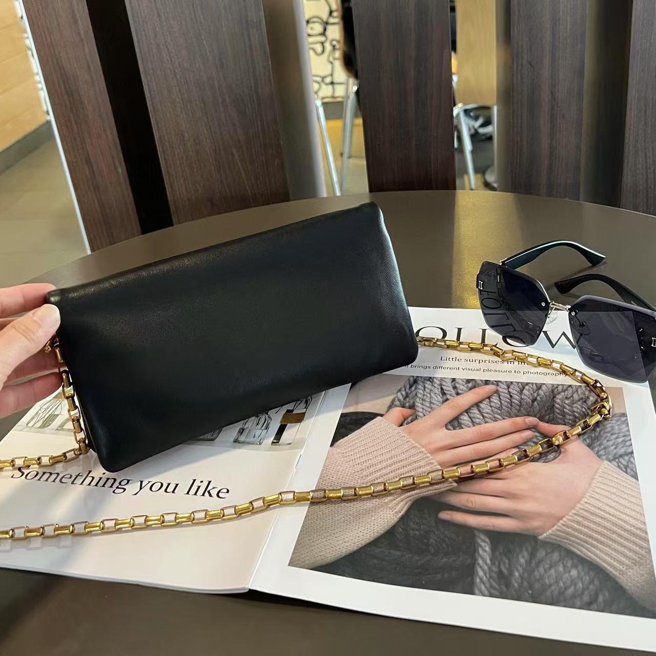 YSLチェーンアンダーアームバッグ【 50％割引+送料無料】