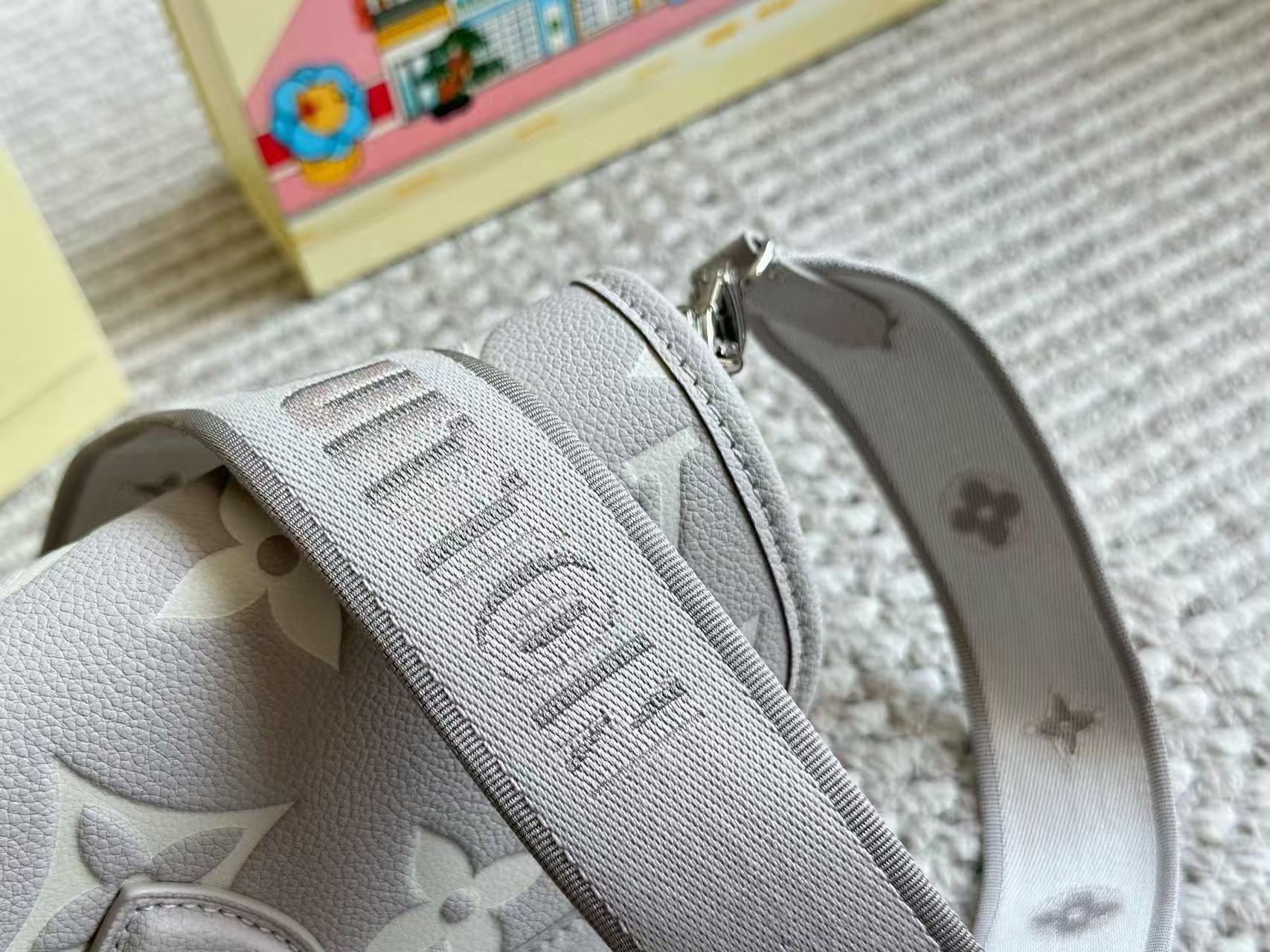 LV DIANEバゲットバッグ 【 50％割引+送料無料】