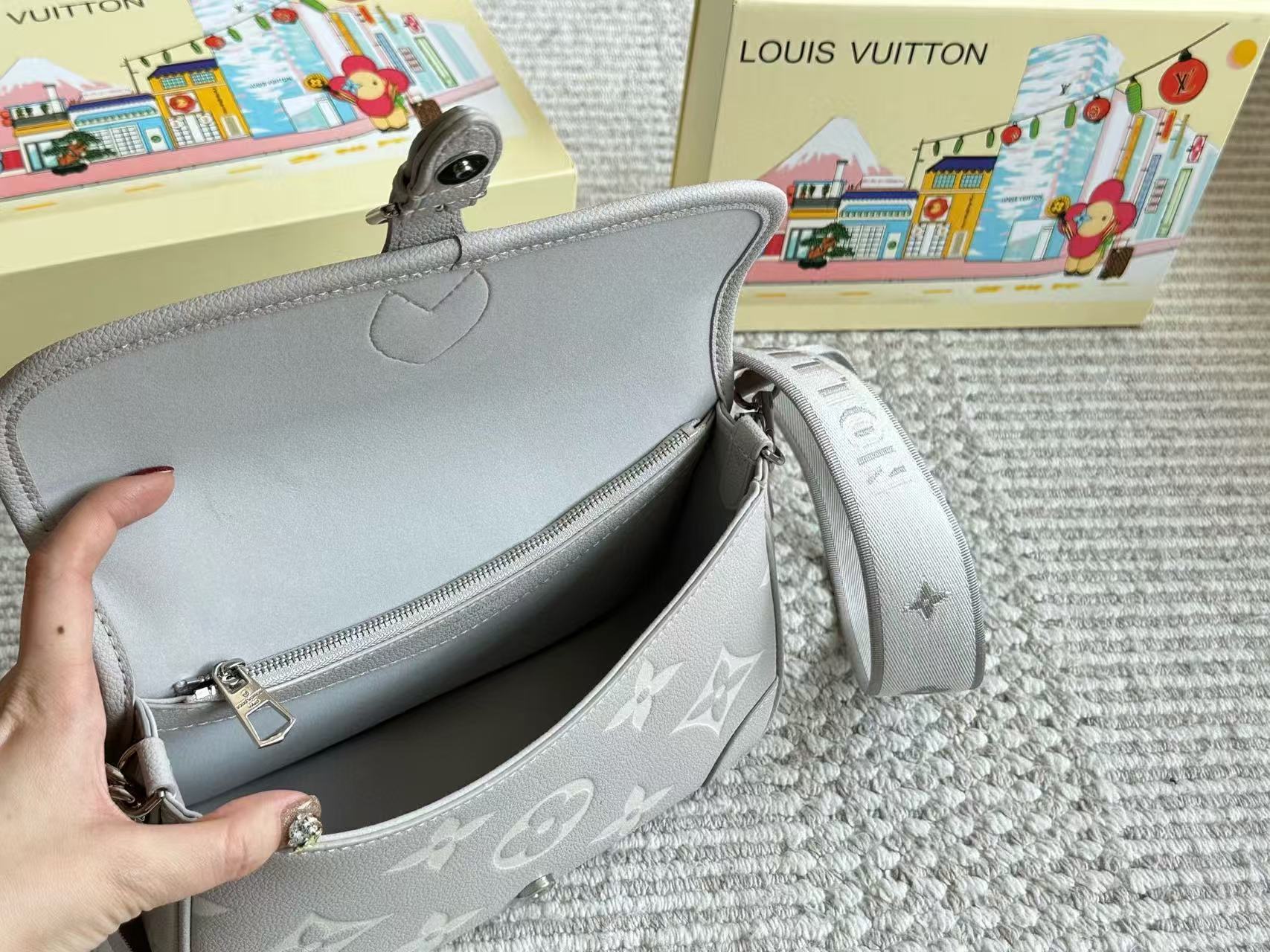 LV DIANEバゲットバッグ 【 50％割引+送料無料】