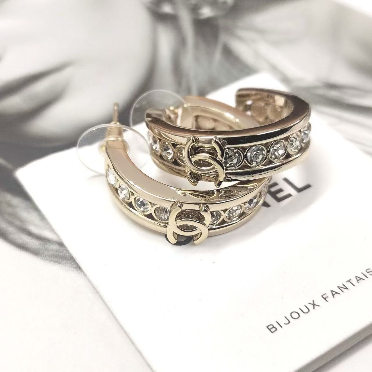 CHANE1 ダブルC ダイヤモンドイヤリング【 50％割引+送料無料】