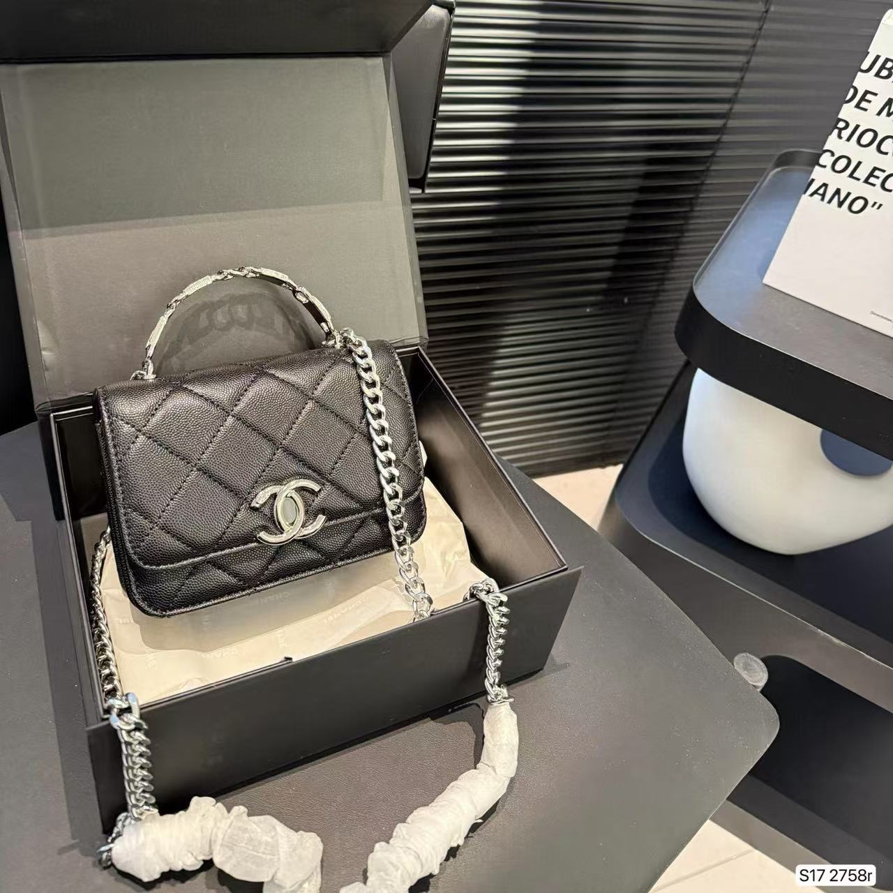 CHANE1 ダブルC チェーン ハンドバッグ【 50％割引+送料無料】