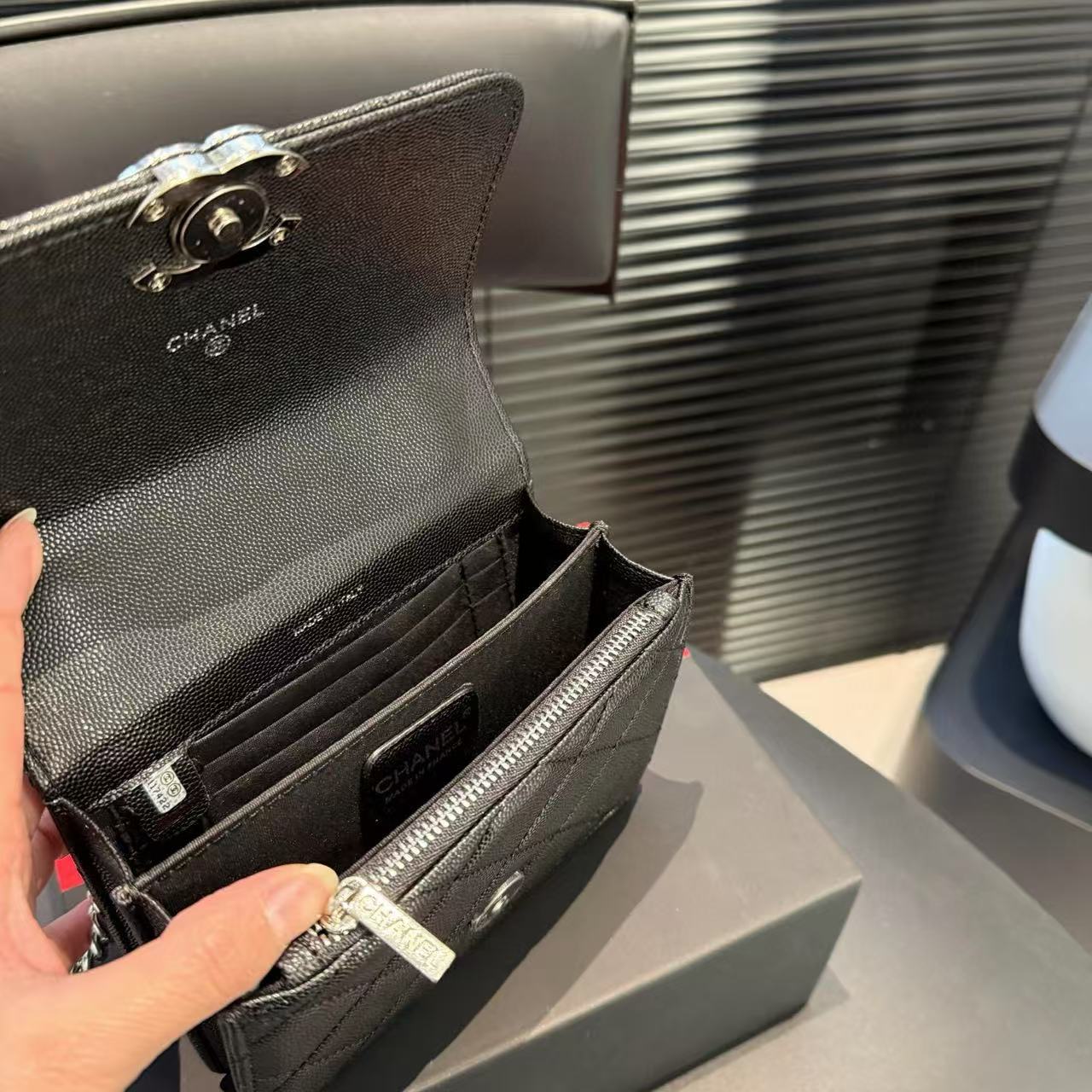 CHANE1 ダブルC チェーン ハンドバッグ【 50％割引+送料無料】