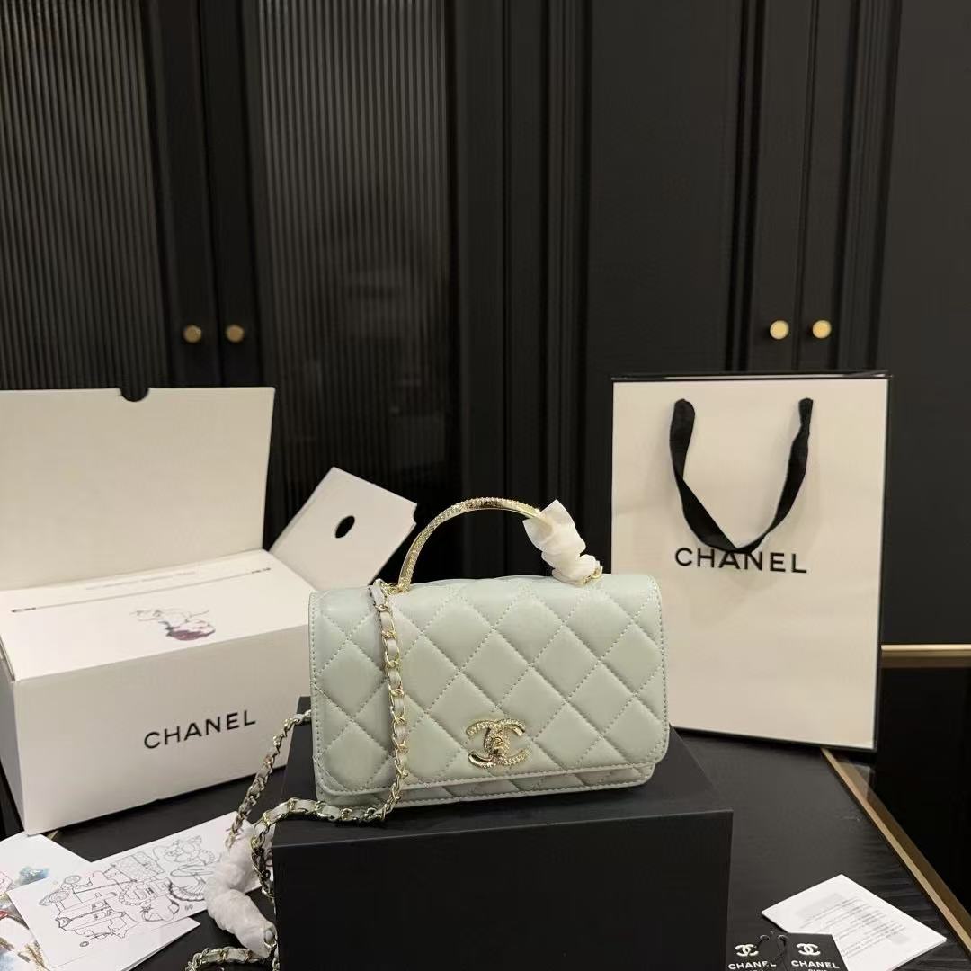 CHANE1 ラインストーン メタルハンドル チェーンバッグ【 50％割引+送料無料】