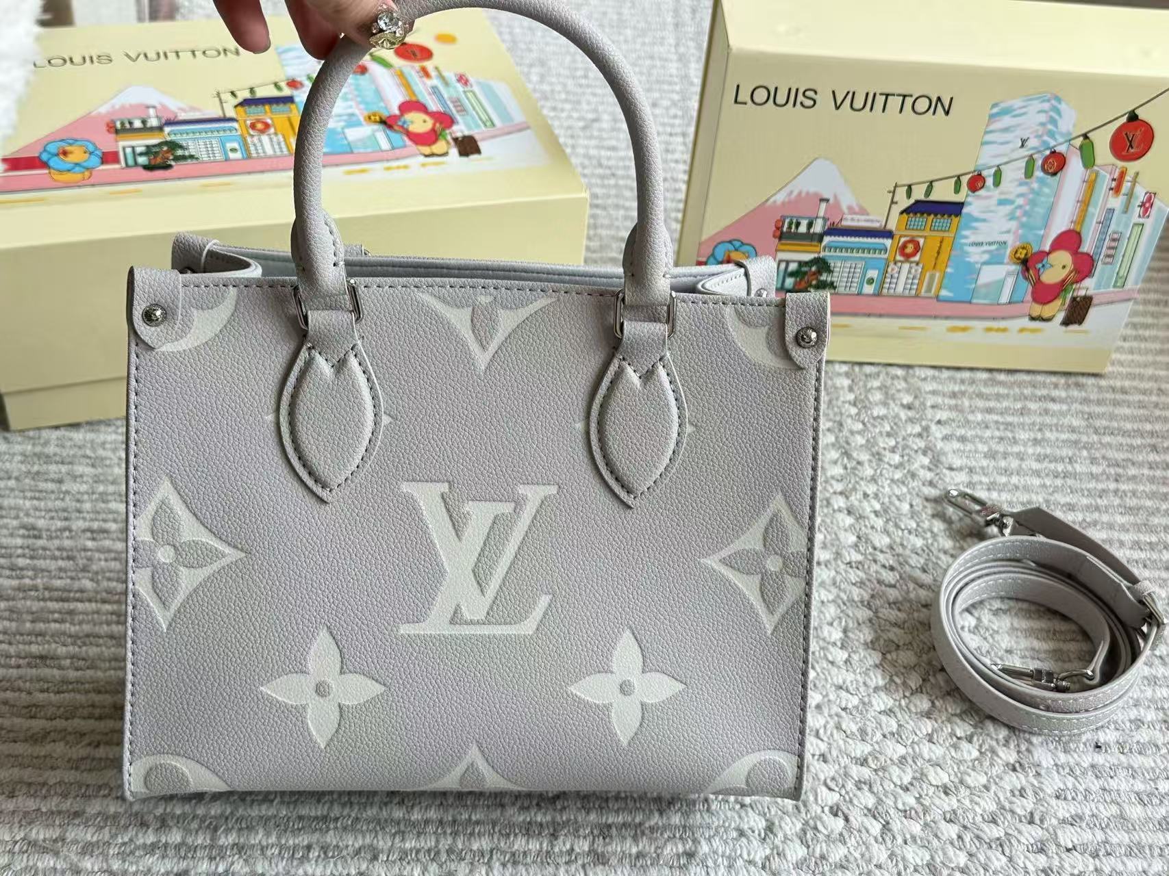LV onthego牛革ショッピングバッグ【 50％割引+送料無料】