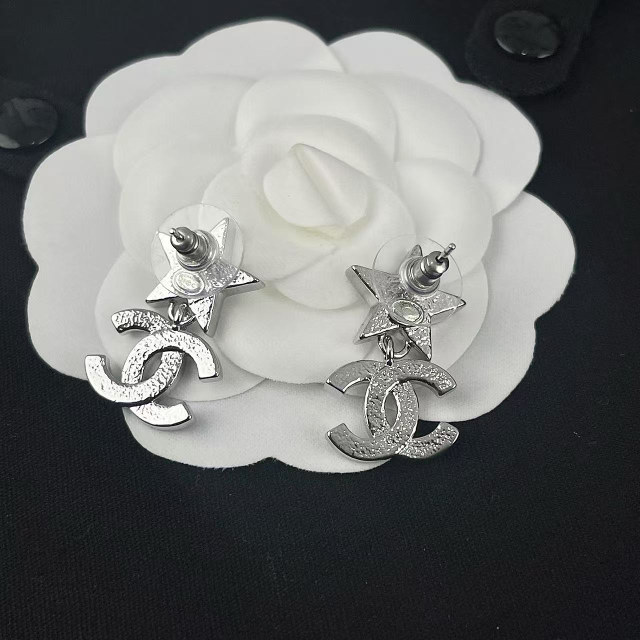 CHANE1 五芒星ダブルCイヤリング【 50％割引+送料無料】