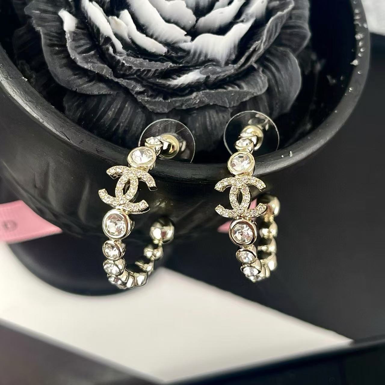 CHANE1 ラインストーンフープイヤリング【 50％割引+送料無料】