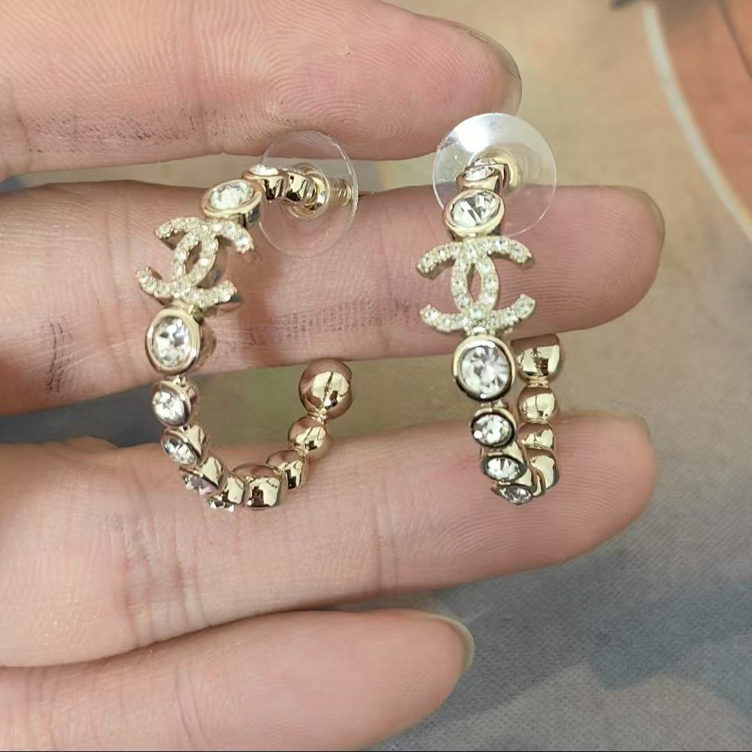 CHANE1 ラインストーンフープイヤリング【 50％割引+送料無料】